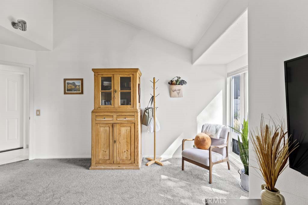 4060 Hickory Tree