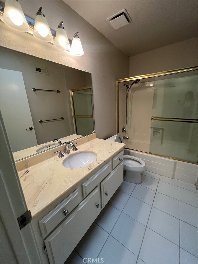 15933 Alta Vista 606B