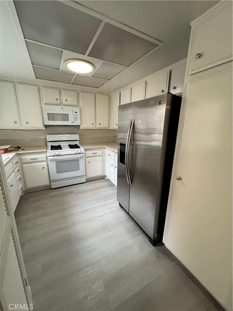 15933 Alta Vista 606B
