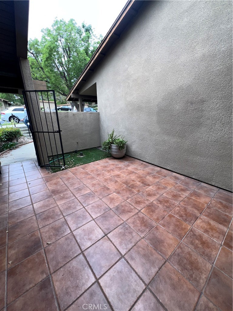 15933 Alta Vista 606B