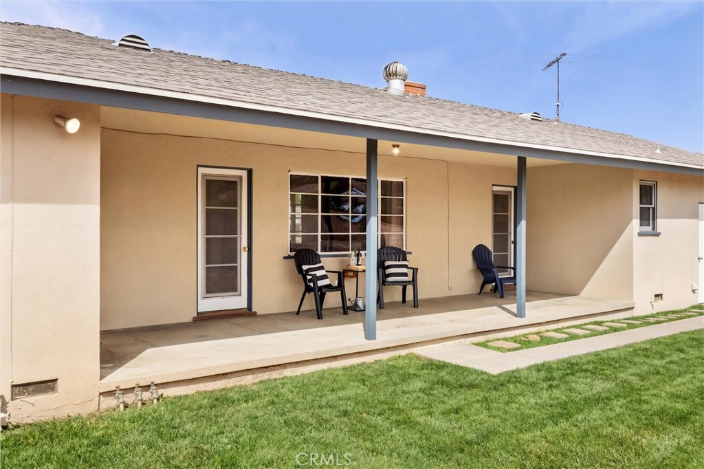 226 N Armel