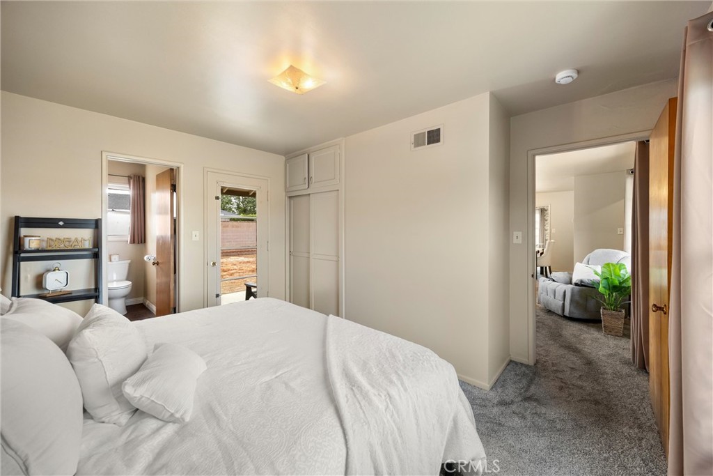226 N Armel