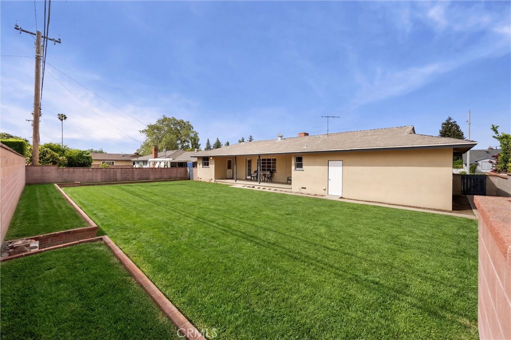226 N Armel