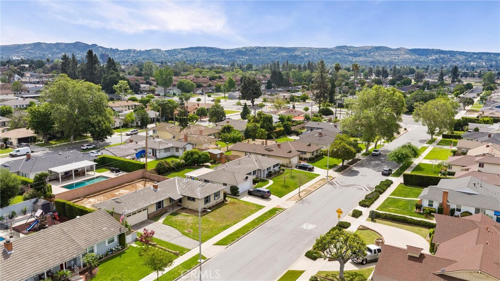 226 N Armel