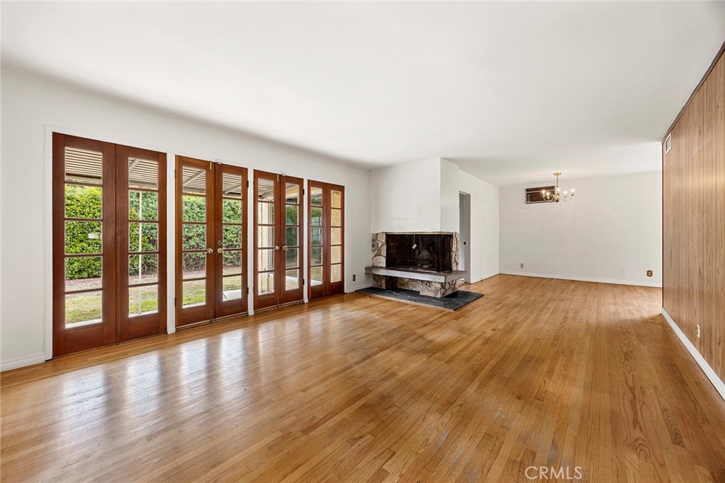 1018 Stanford Avenue