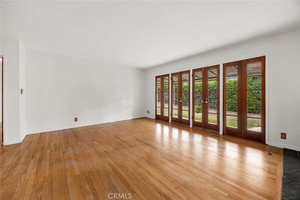 1018 Stanford Avenue