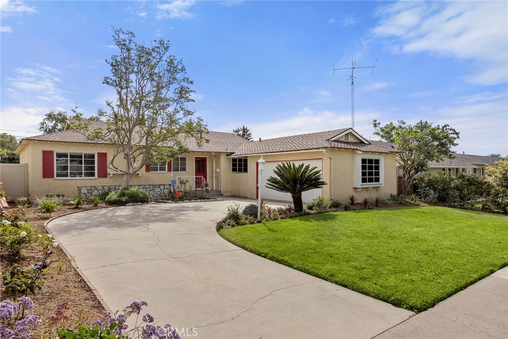 1018 Stanford Avenue