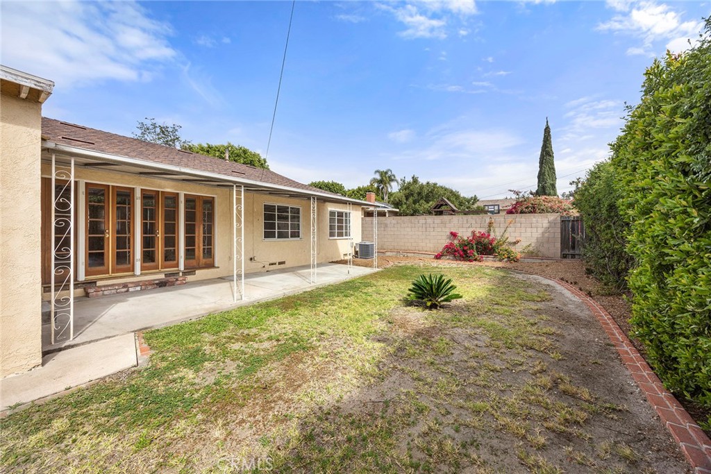 1018 Stanford Avenue