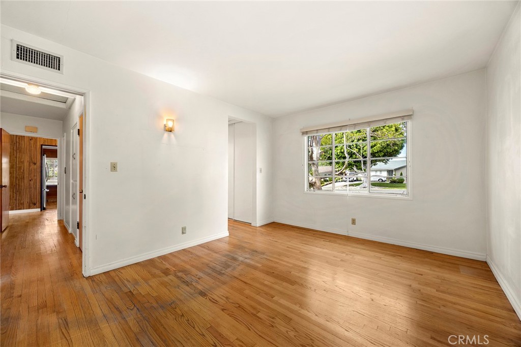 1018 Stanford Avenue