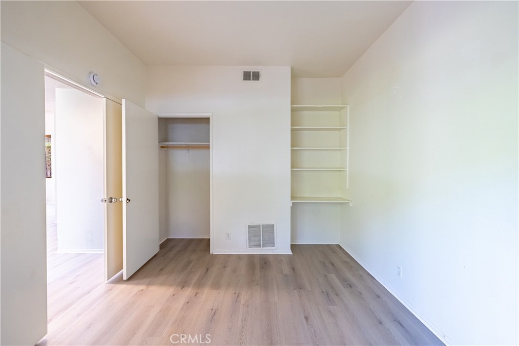 5744 E Creekside Avenue 60