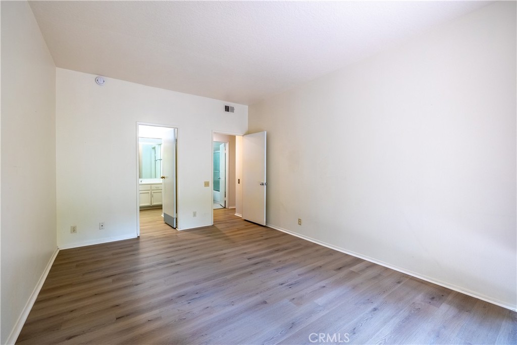 5744 E Creekside Avenue 60