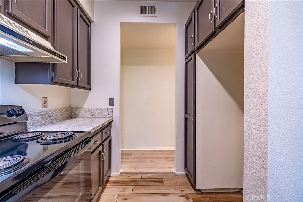 5744 E Creekside Avenue 60