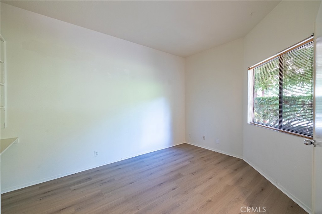 5744 E Creekside Avenue 60