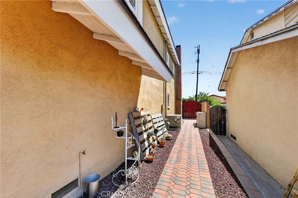 15410 Loretta Drive