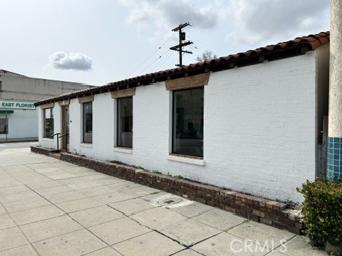 327 S San Gabriel