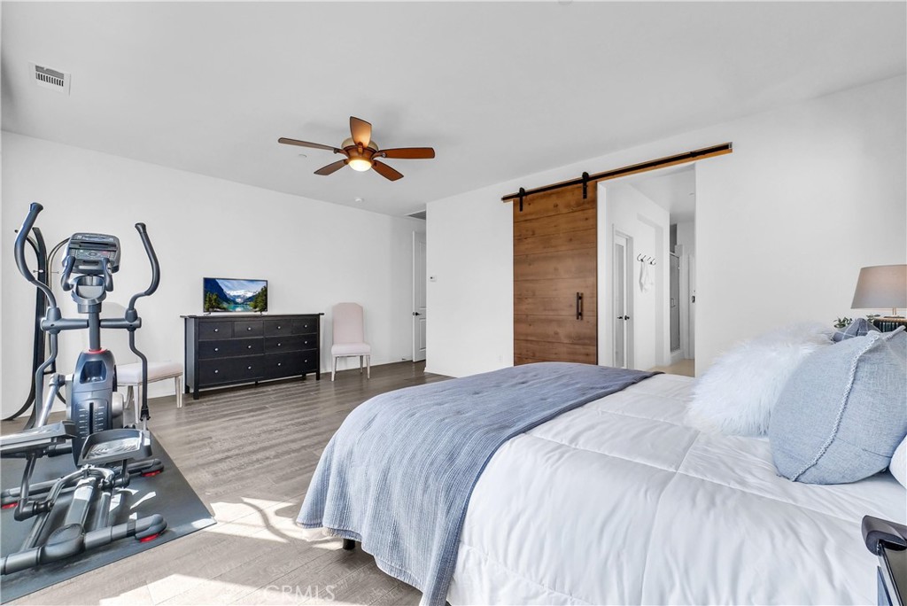 320 La Floresta Drive