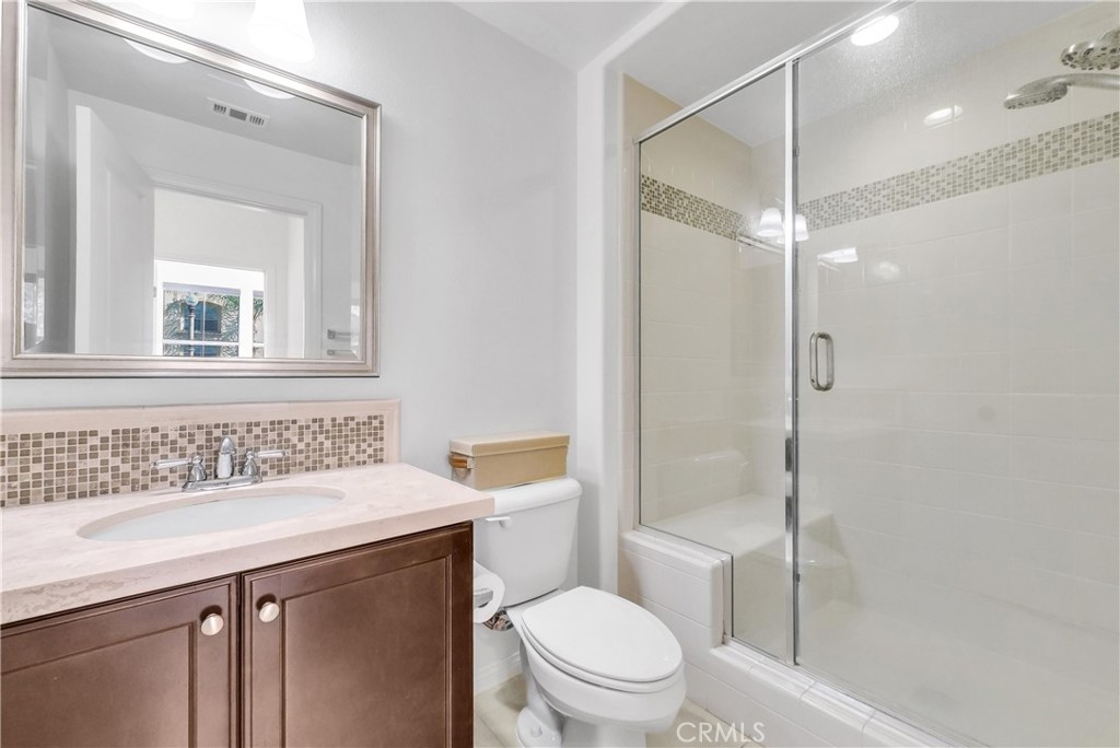 320 La Floresta Drive