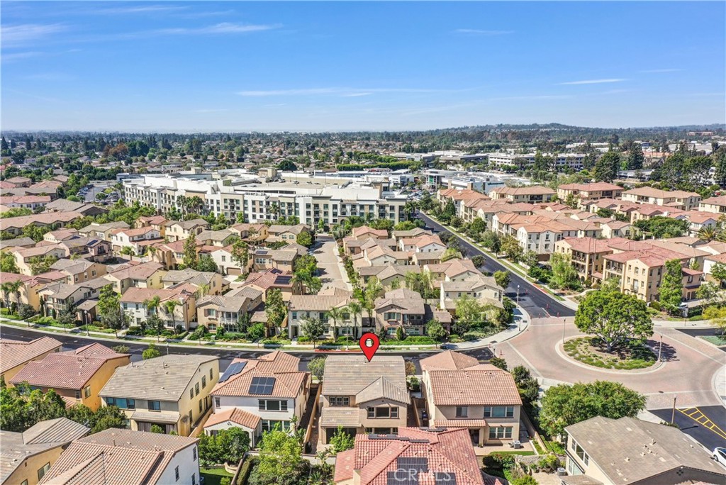 320 La Floresta Drive