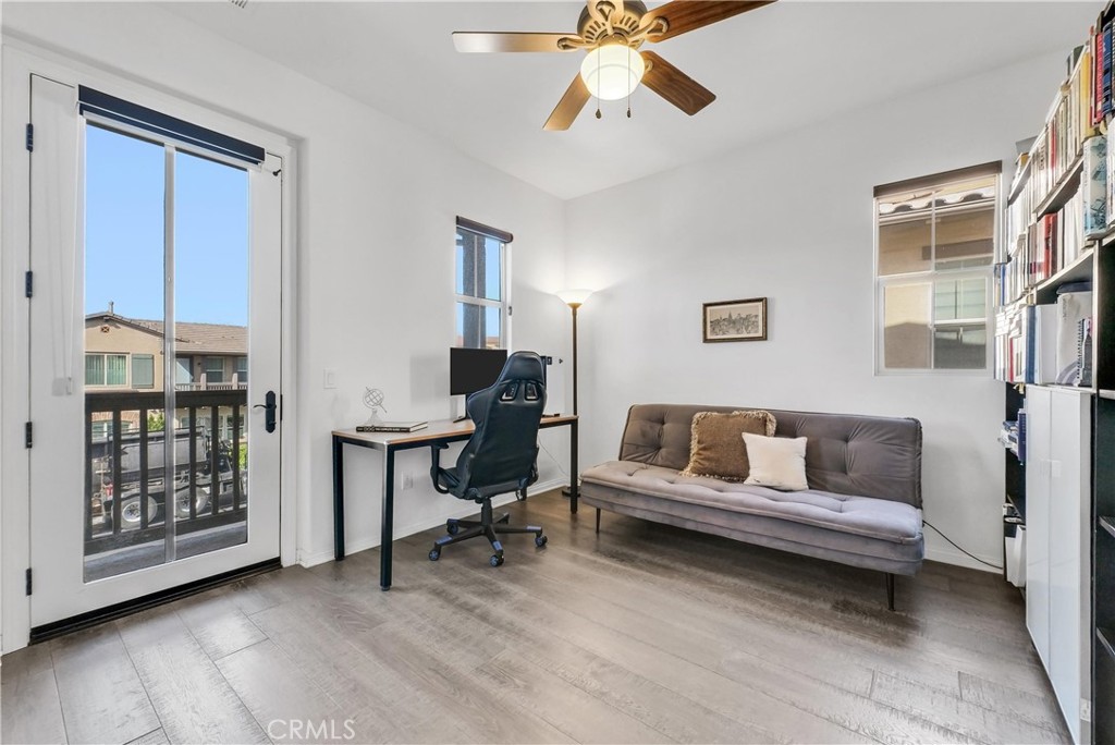 320 La Floresta Drive