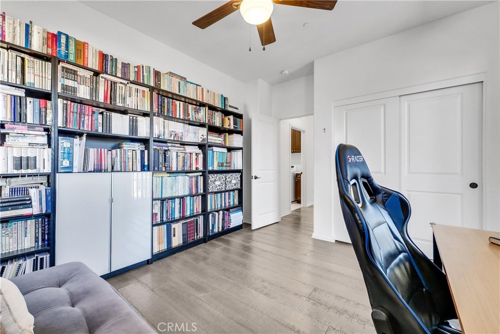 320 La Floresta Drive