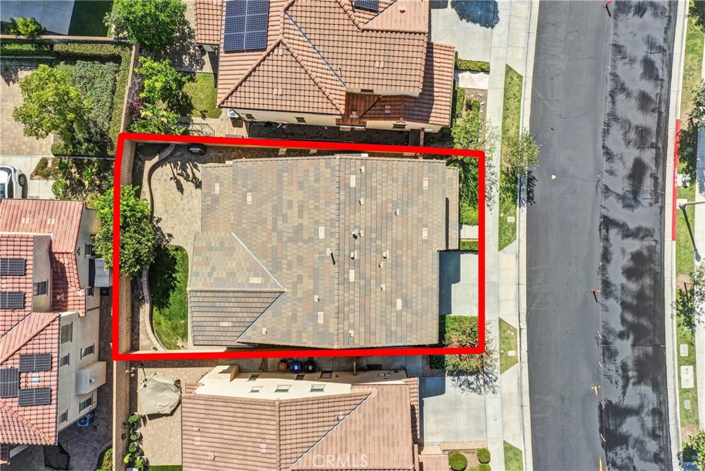 320 La Floresta Drive
