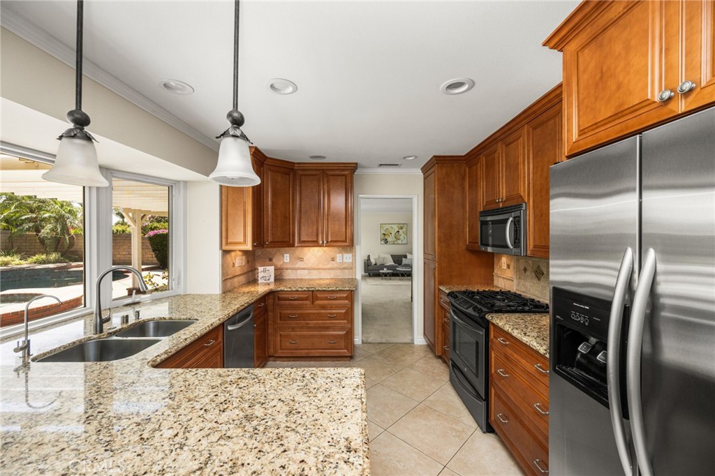 20660 Vista Del Sol