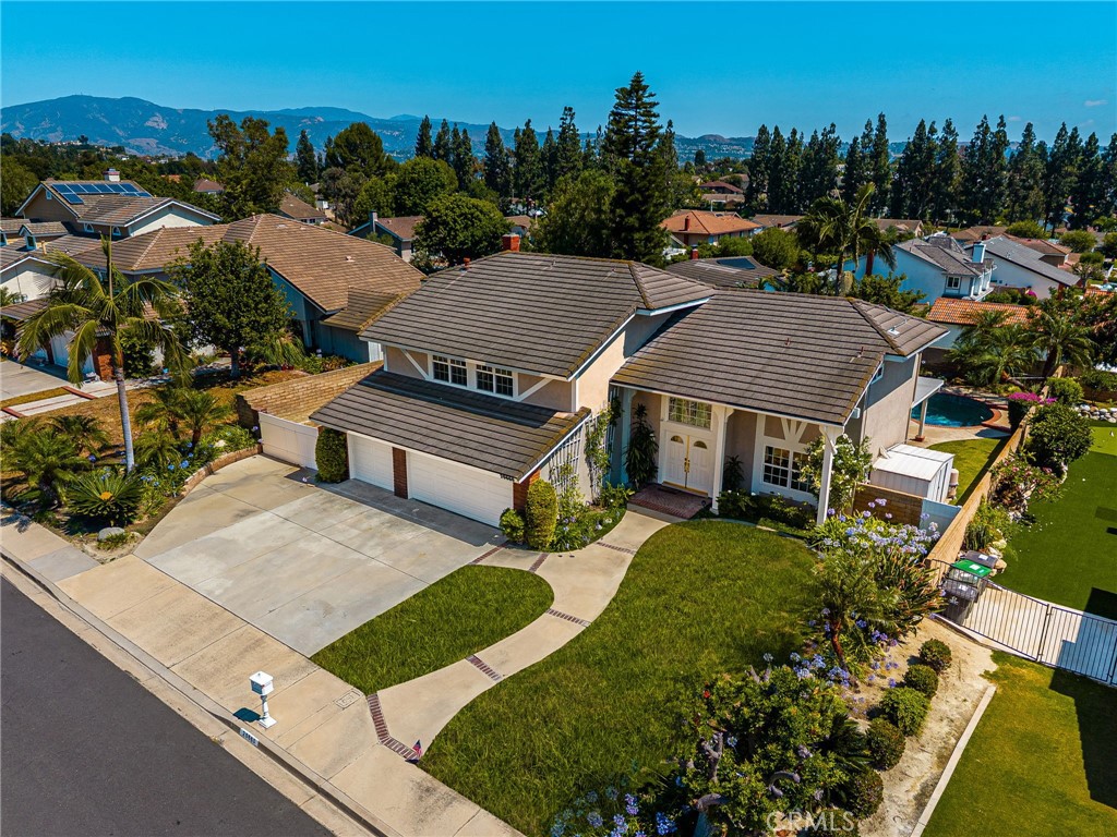20660 Vista Del Sol