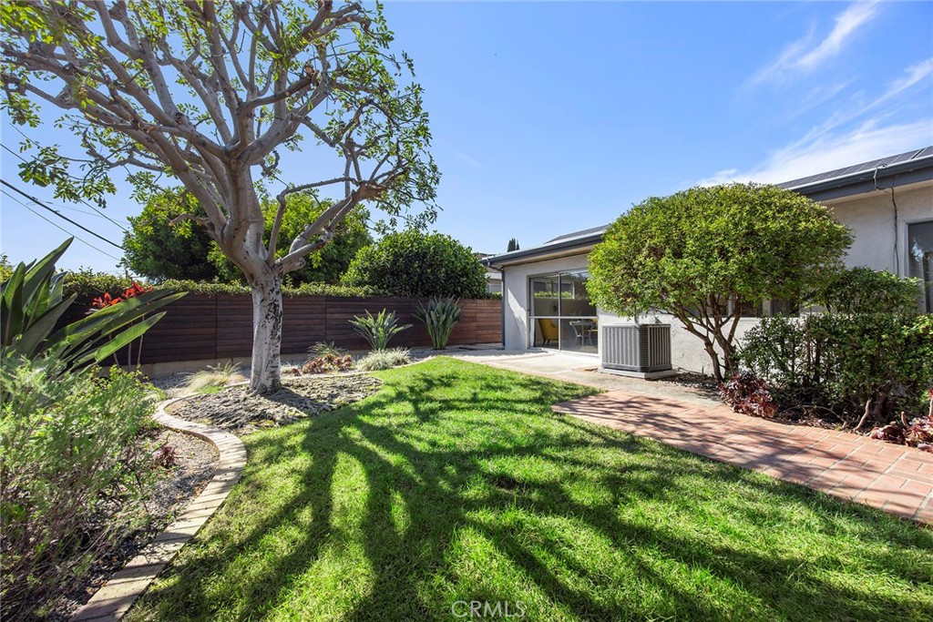 620 E Glenwood
