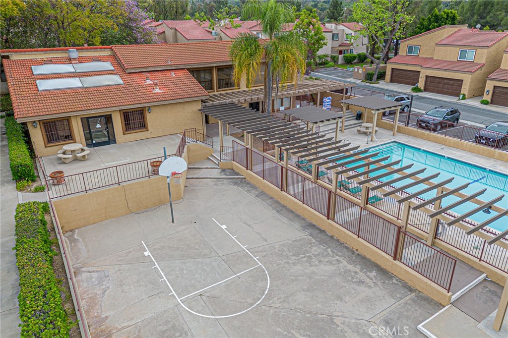 2758 Via Hacienda