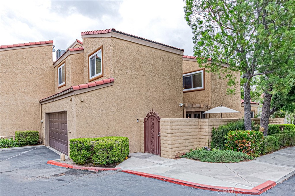2758 Via Hacienda