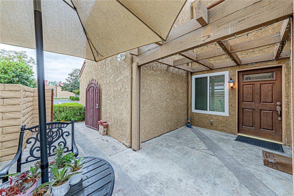 2758 Via Hacienda