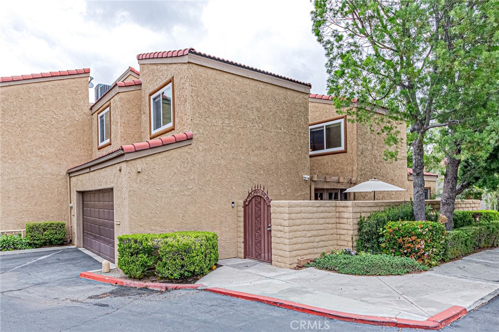 2758 Via Hacienda