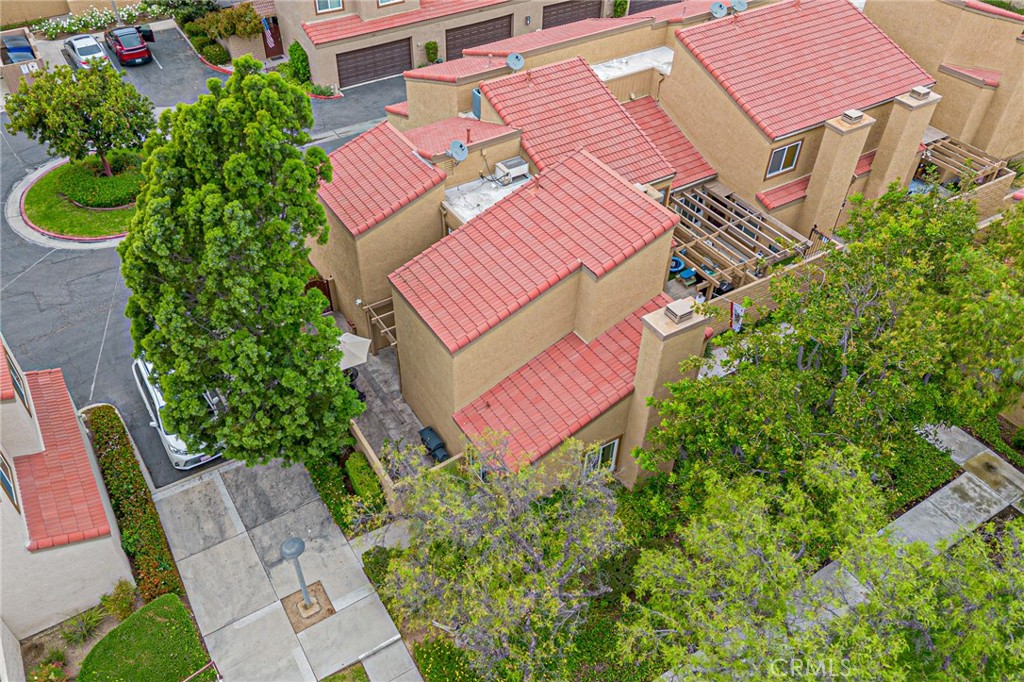 2758 Via Hacienda