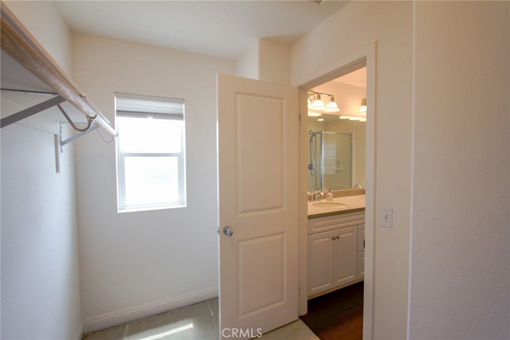 3981 E Heritage Lane