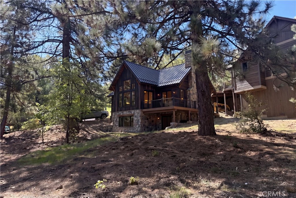 1684 Pinehurst Dr