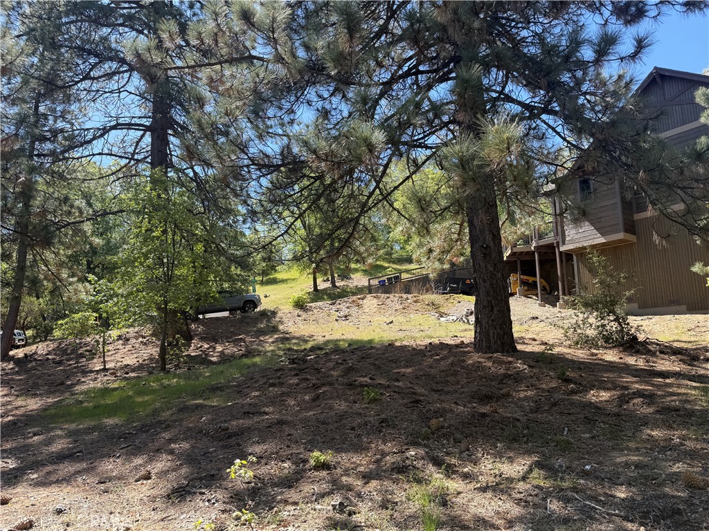 1684 Pinehurst Dr