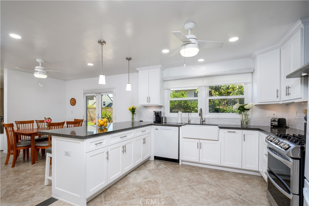 5571 Lockhaven Drive