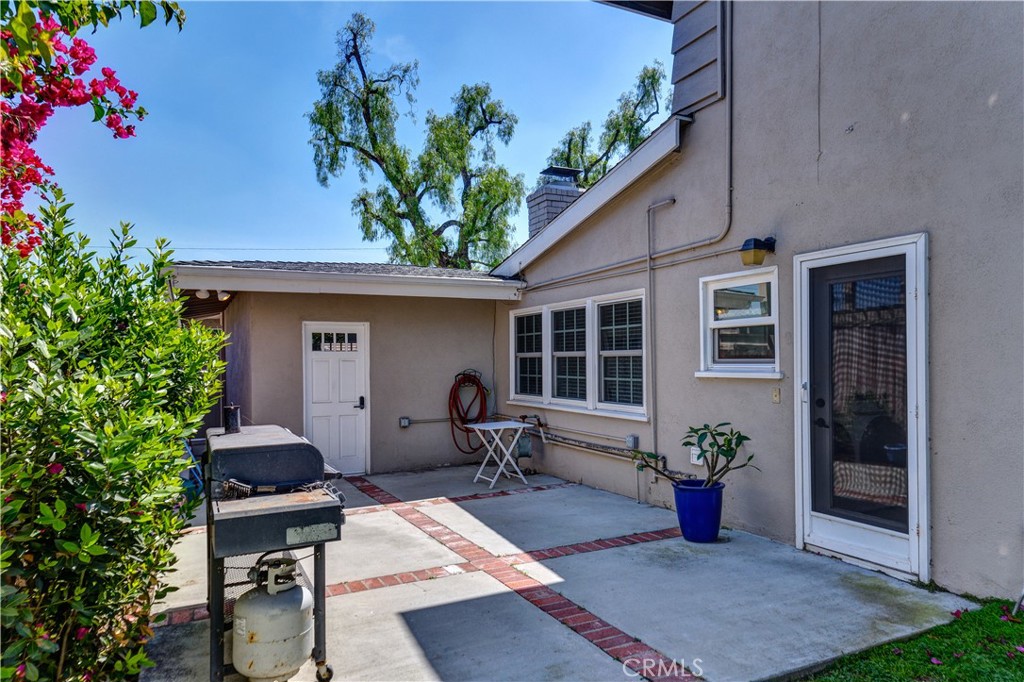 5571 Lockhaven Drive
