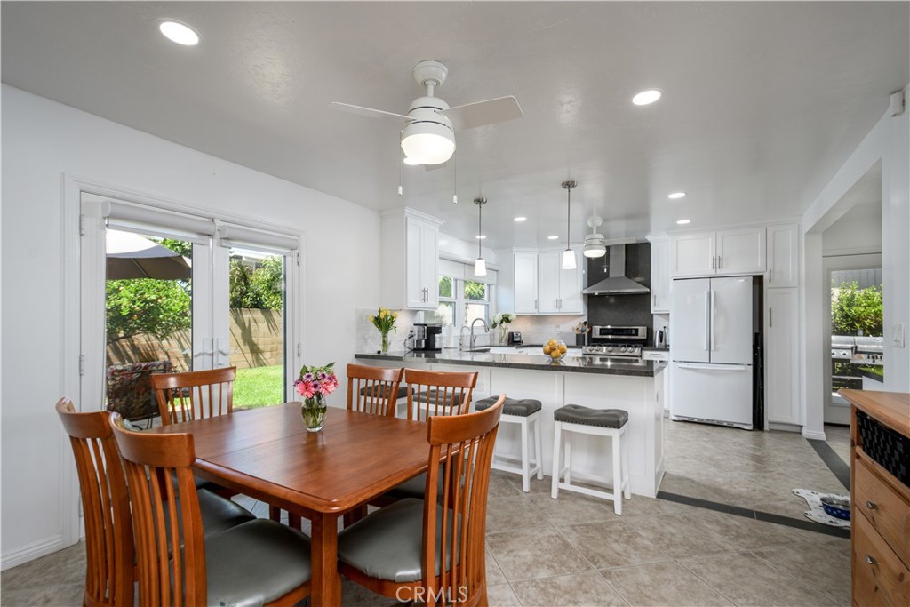 5571 Lockhaven Drive