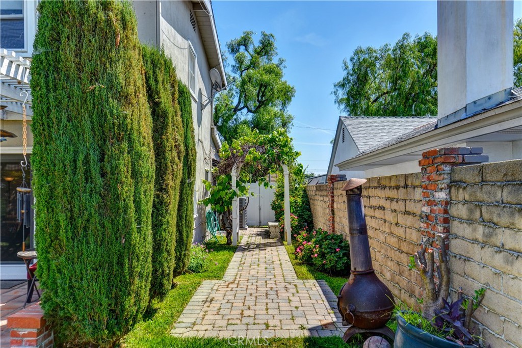 5571 Lockhaven Drive
