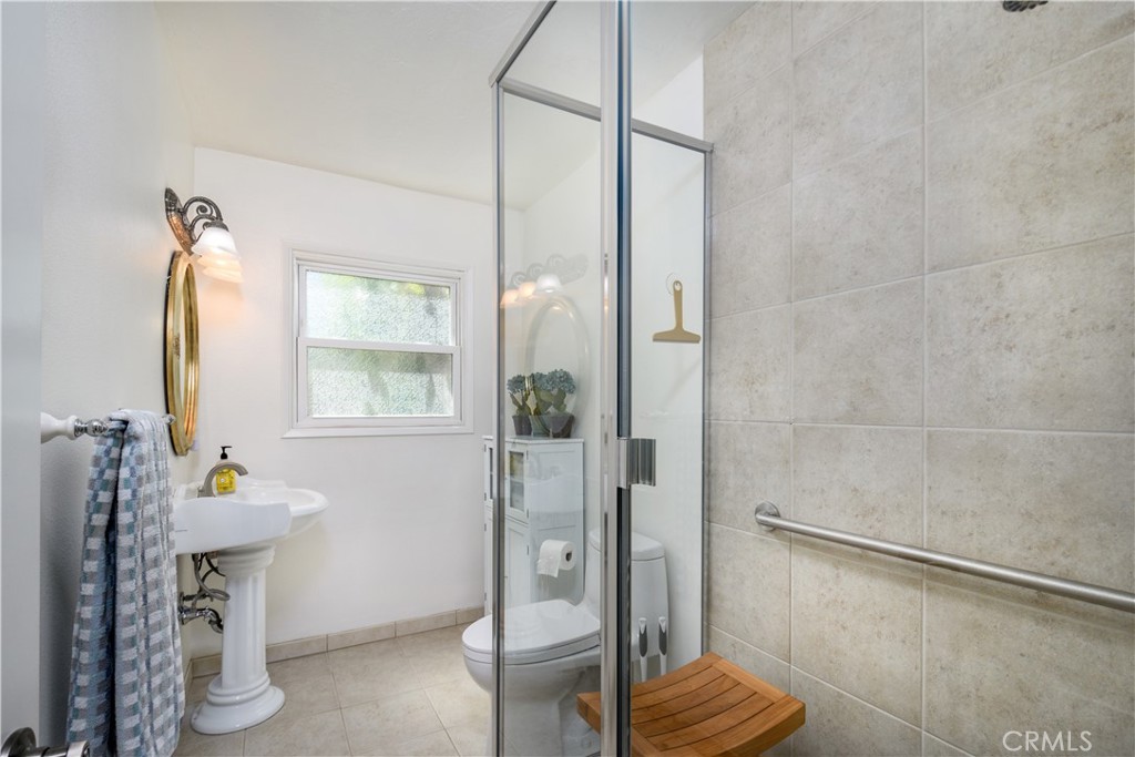 5571 Lockhaven Drive