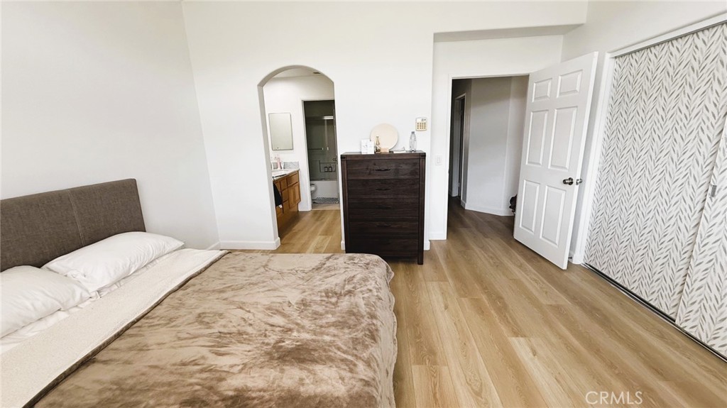 8382 E Truckee