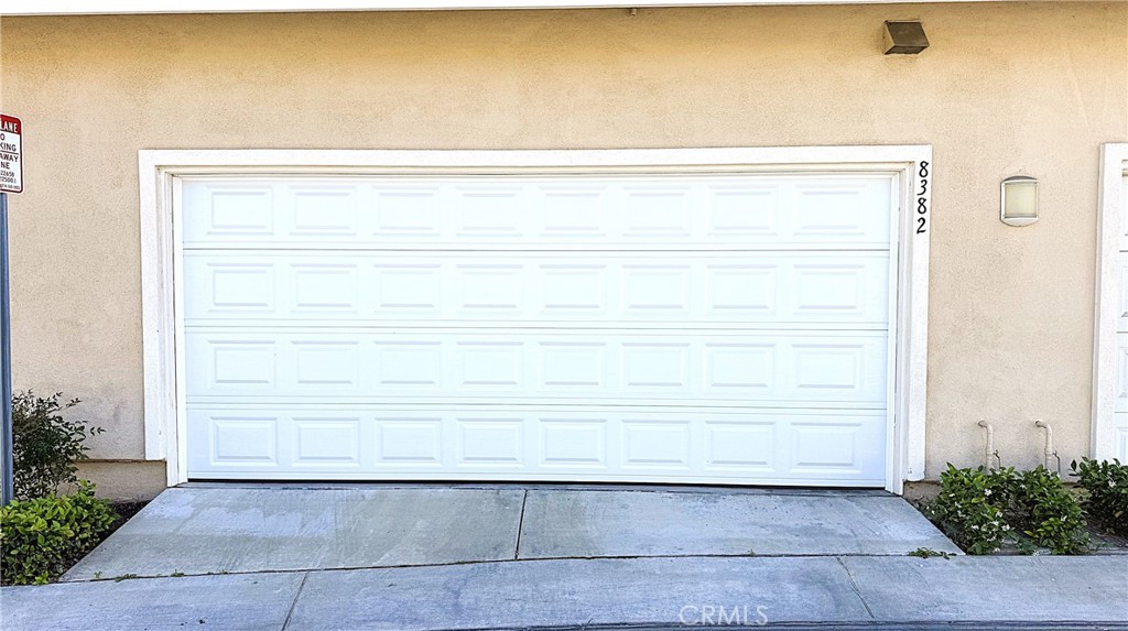 8382 E Truckee