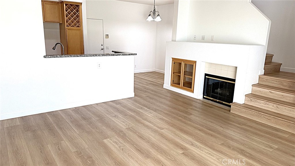 8382 E Truckee