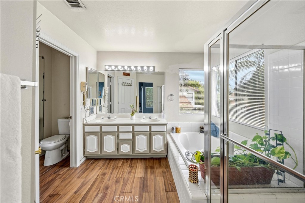9338 Loquat Drive