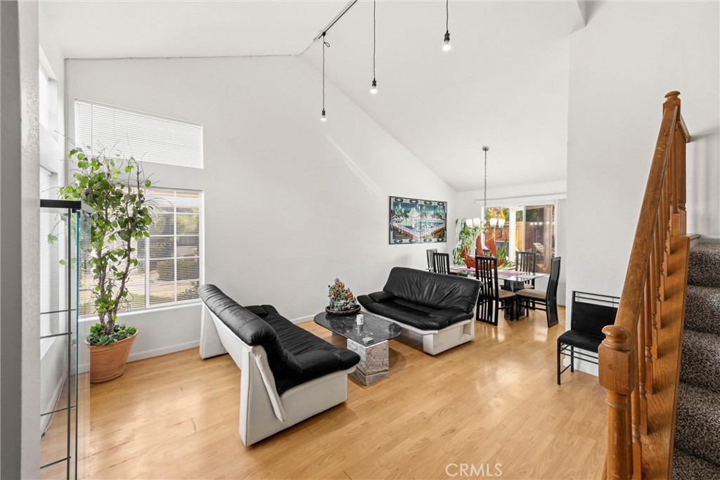 9338 Loquat Drive