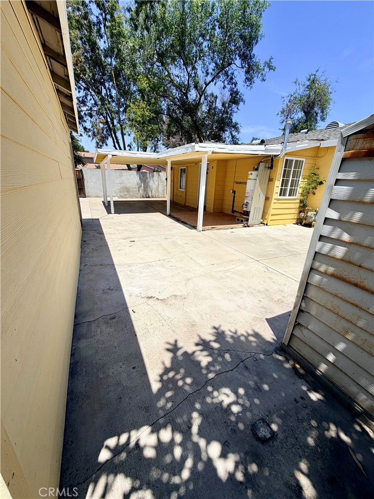 7253 Loma Verde Avenue