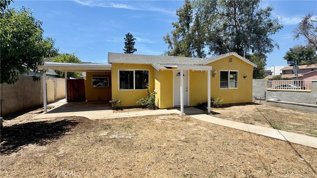7253 Loma Verde Avenue