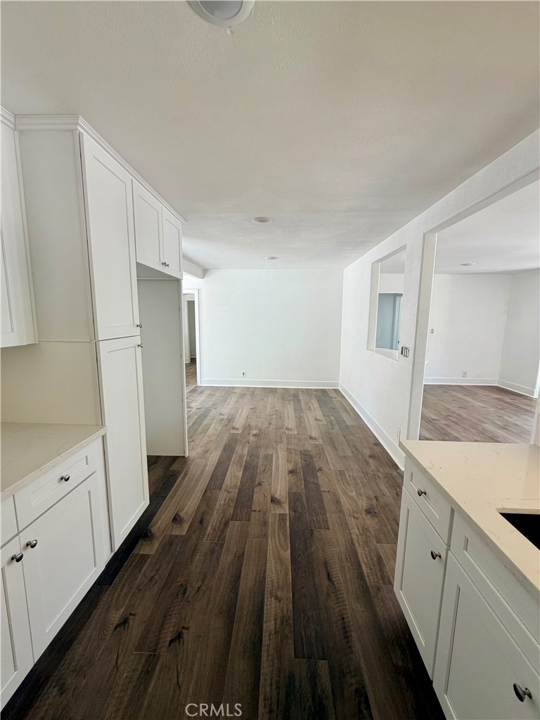 7253 Loma Verde Avenue