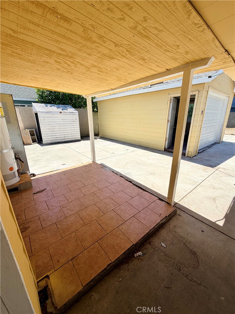7253 Loma Verde Avenue
